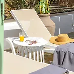 Demilia Luxury Hébergement de vacances Batsi