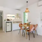 Demilia Luxury Hébergement de vacances *
