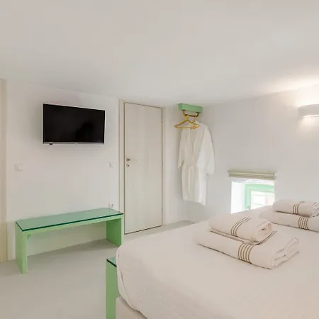 Demilia Luxury Semesterbostad *
