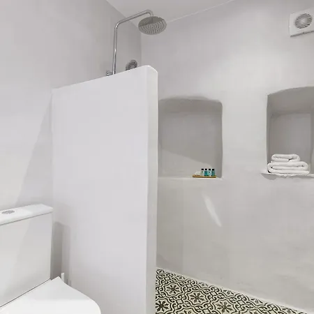 Feriehus Demilia Luxury Mpatsi