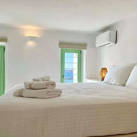 Demilia Luxury Batsi (Andros)