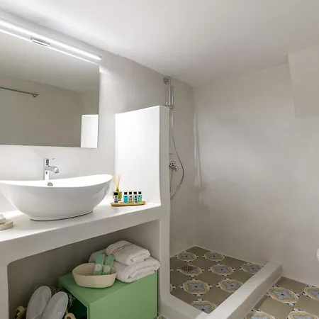 Demilia Luxury Batsi