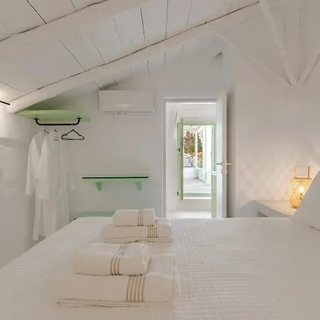 Demilia Luxury